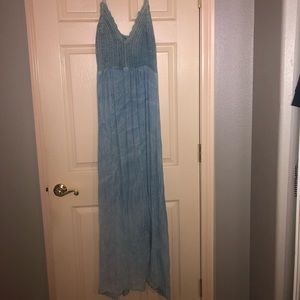 Maxi dress with crocheted top 👗